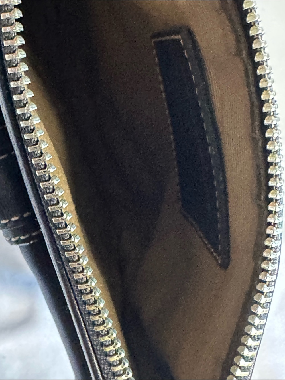 Coach Hampton Vintage Black Leather Crossbody with Front Buckle Pocket - Picture 5 of 9